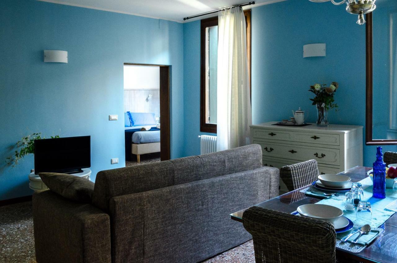 Appartamento Azzurro Two Bathrooms ヴェネツィア エクステリア 写真